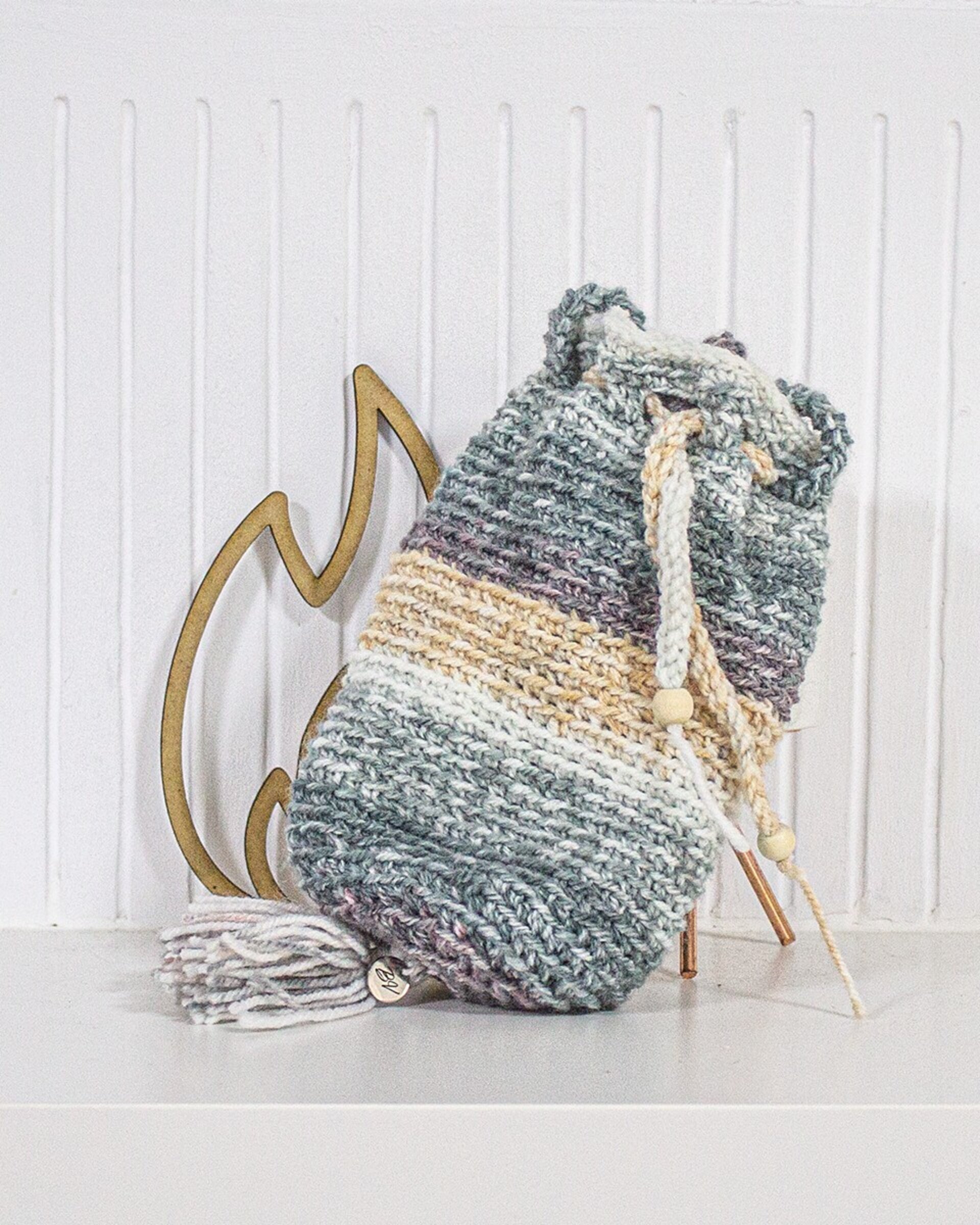 Realera Artesanal de Lana Perlé colores neutros - 13